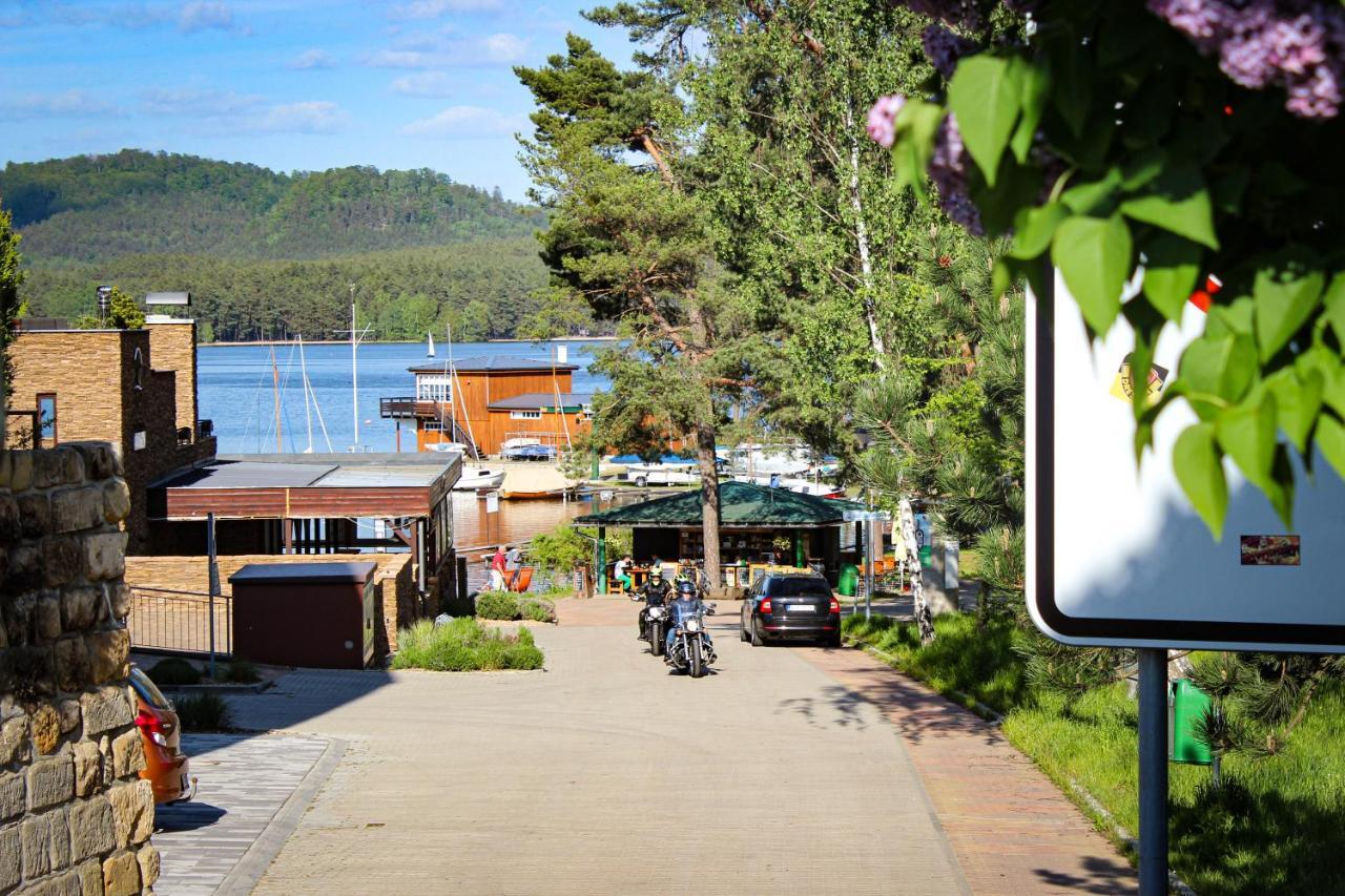 Jezerní apartmán s terasou Doksy  Exterior foto