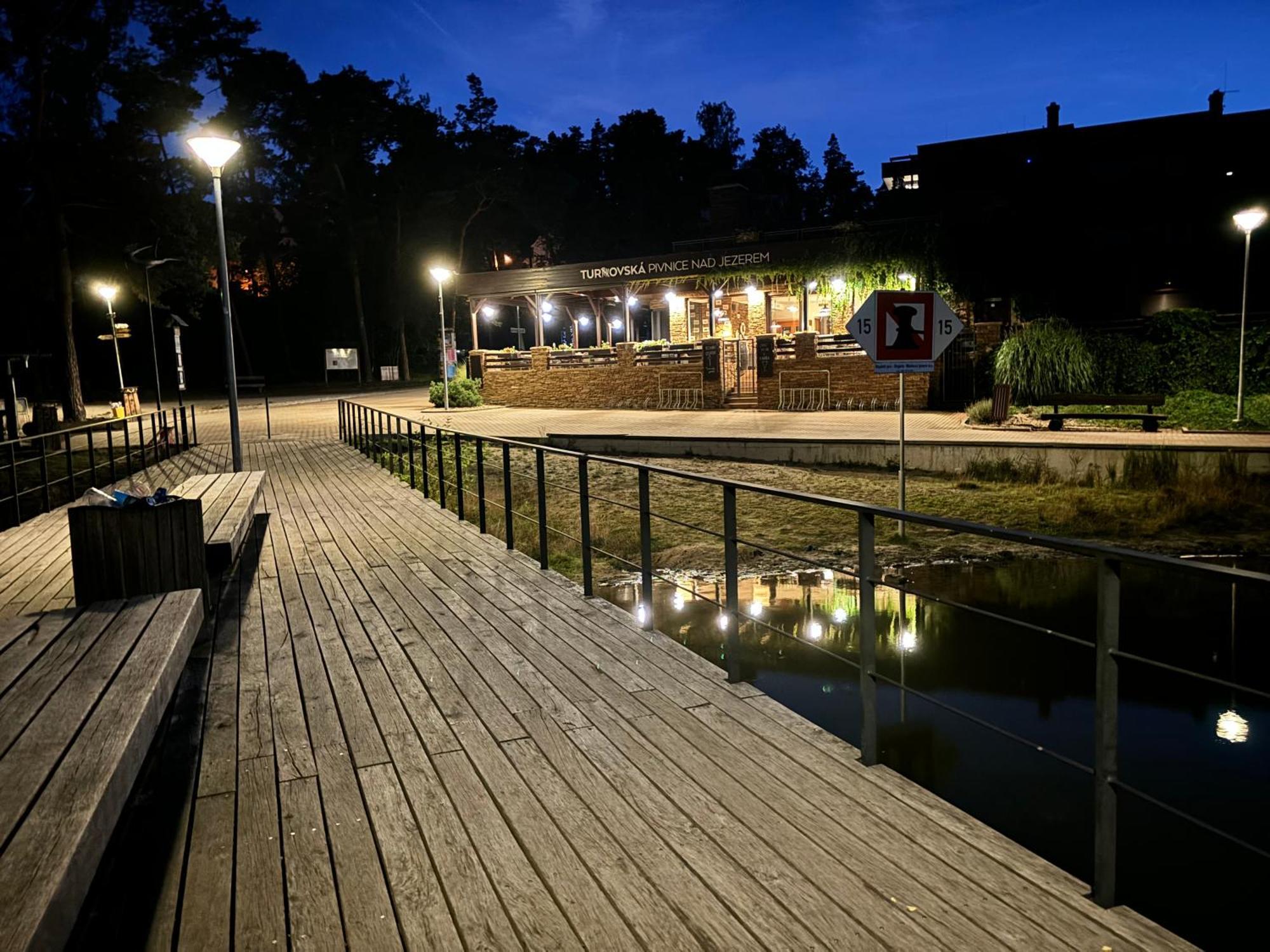 Jezerní apartmán s terasou Doksy  Exterior foto